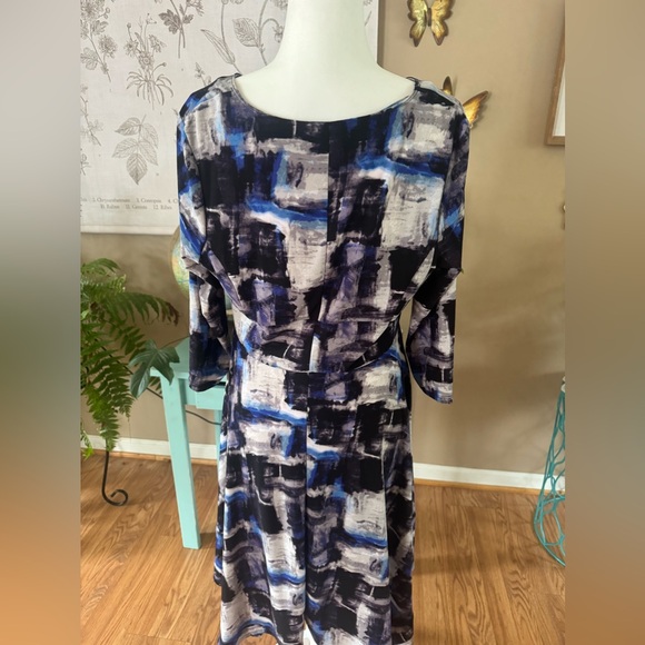 Women’s Simply Vera Sz Large Dress - Picture 3 of 3